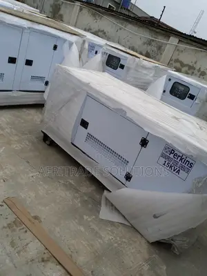 High Quality Perkins 15kva Sound-proof Generator Set