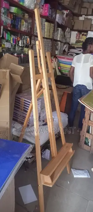 Wooden Easel, Easy to Set Up
