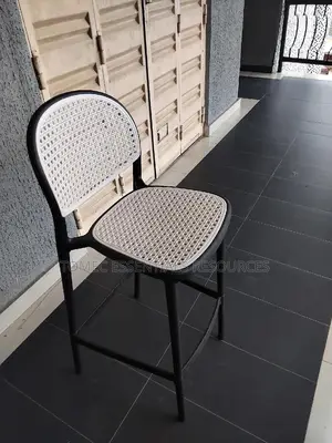 Imported Quality Bar Stool for Restaurants/Kitchen