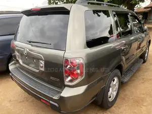 Honda Pilot EX 4x4 (3.5L 6cyl 5A) 2007 Gray