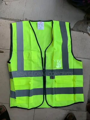 Reflective Jacket With Zip And Pocket