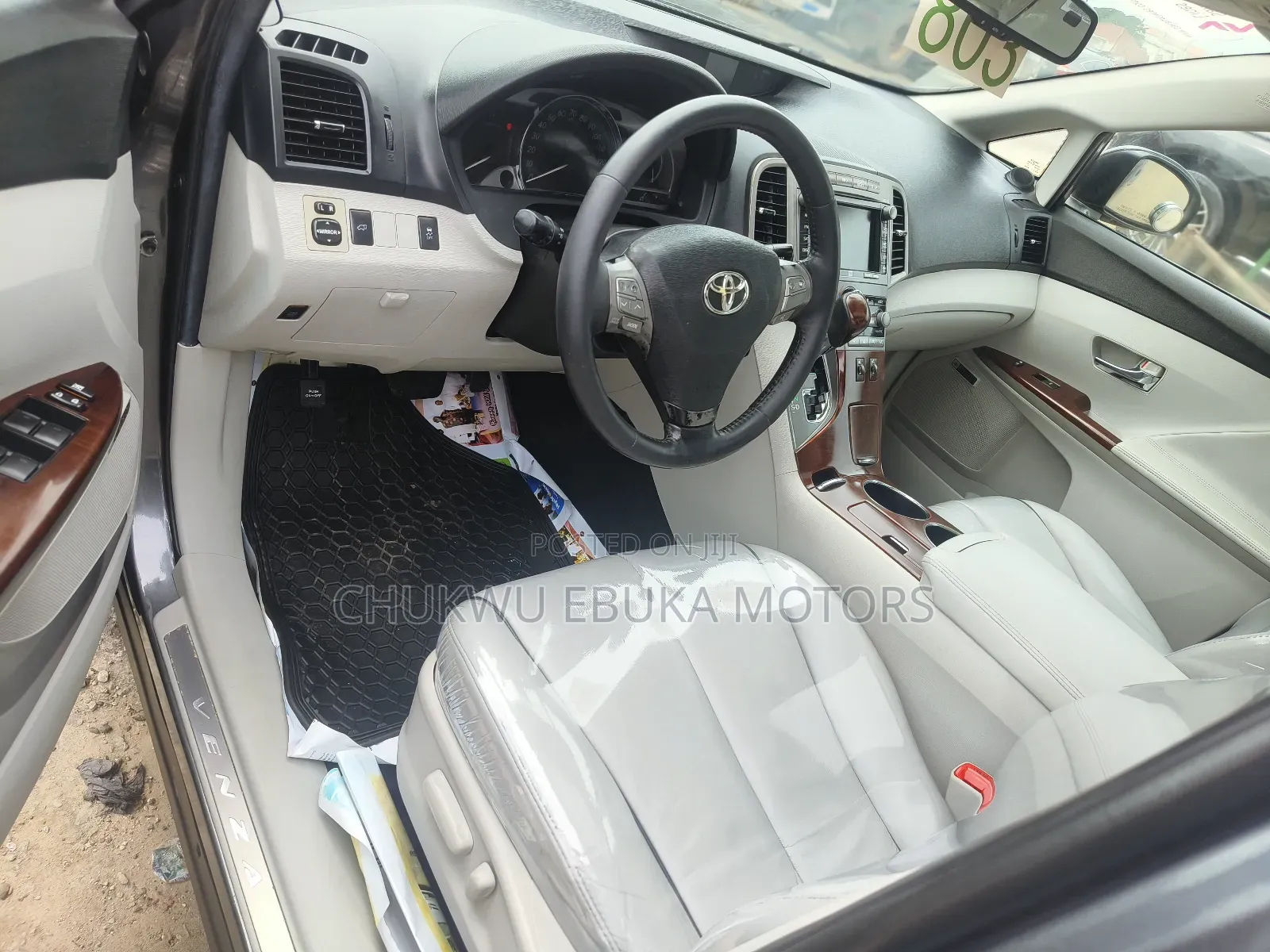 Toyota Venza V6 AWD 2012 Gray