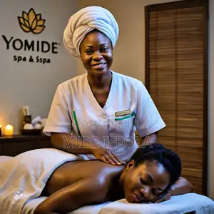 Spa Masseuse