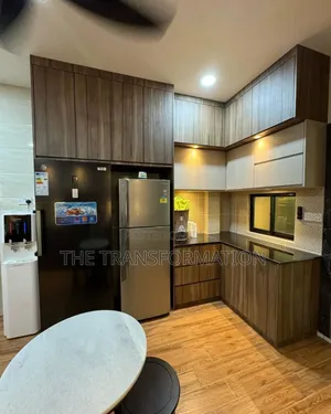 Kitchen Cabinets And Standing Unit
