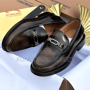 Original Burberry London Men Loafers Shoes Collections