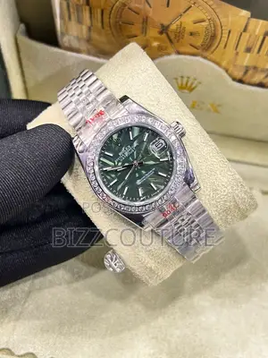 Original Rolex Oyster Datejust Green Dail Silver Chain Watch