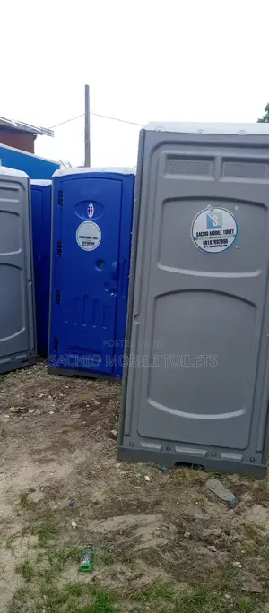 Clean and Affordable Mobile Toilet