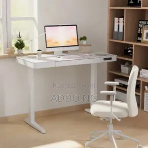 Glass Electric Adjustable Desk With Charging Plug