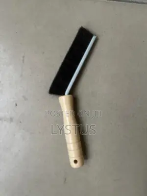 Pipe Cleaning Dope Brush