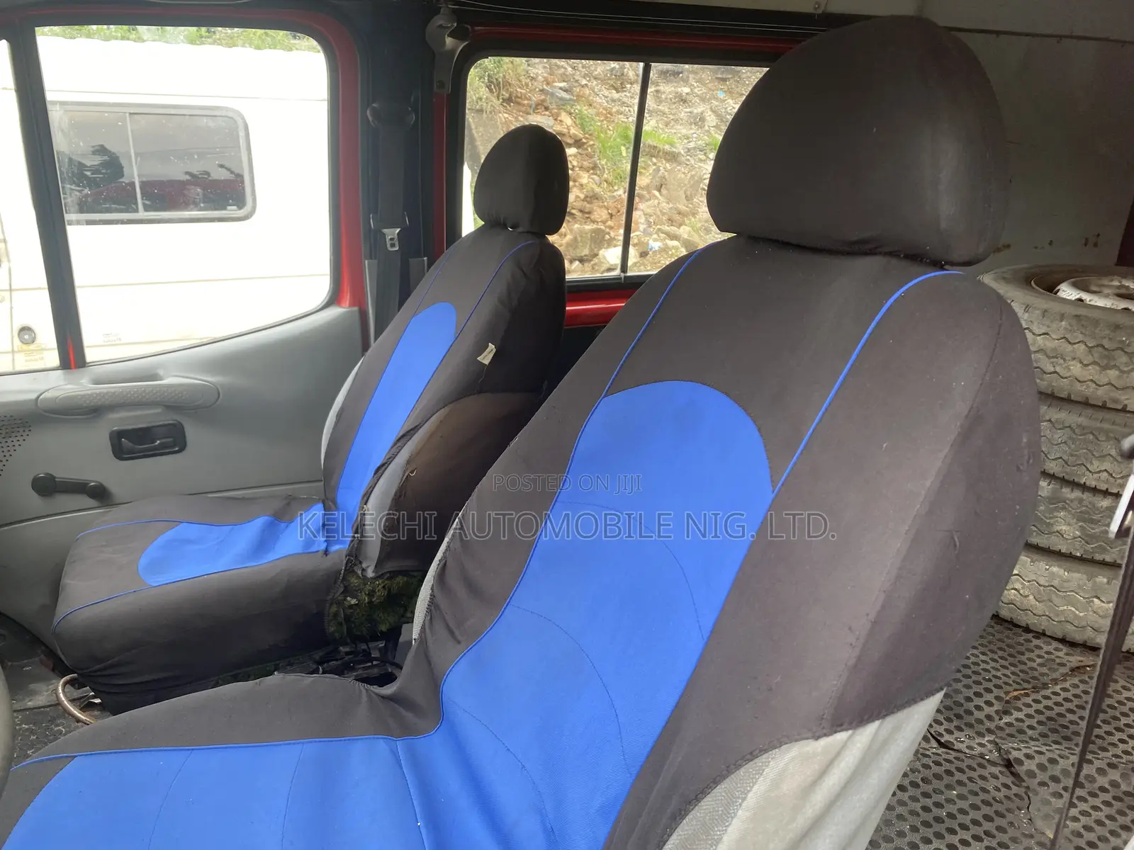 Ford Transit 2002 Red