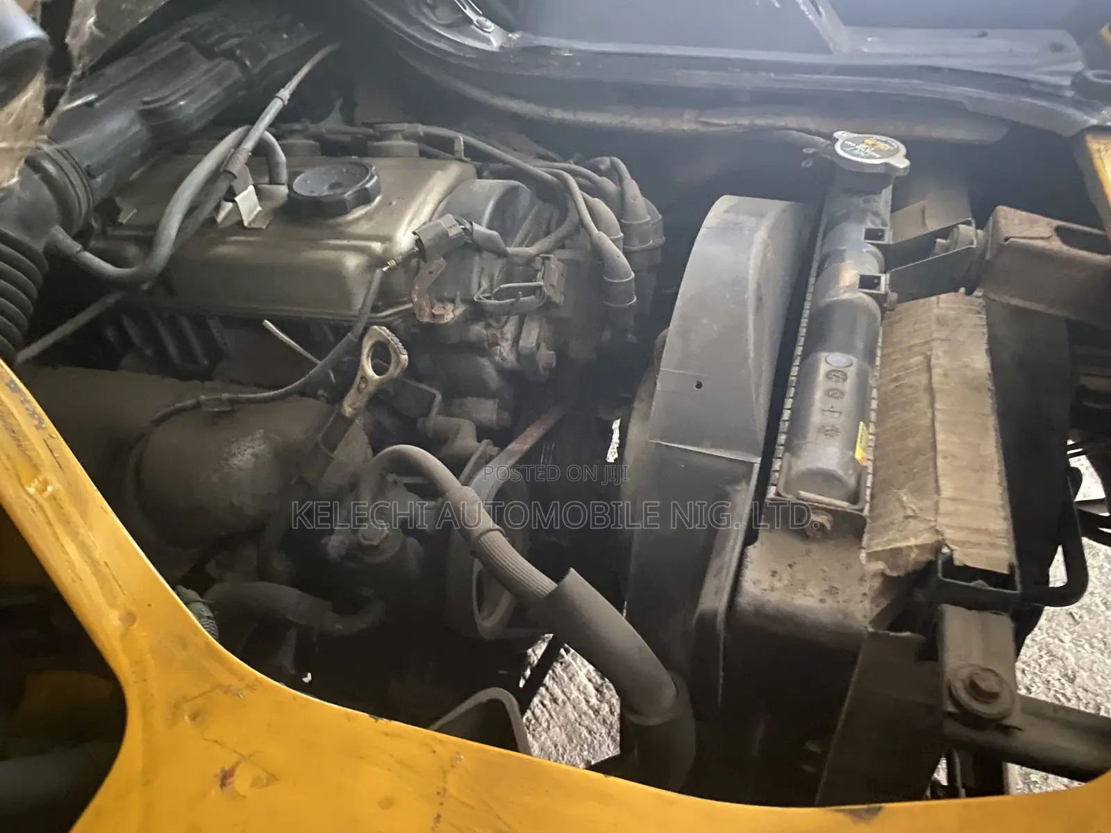 Mitsubishi L300 2005 Silver