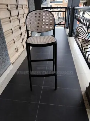 Imported Quality Bar Stool for Restaurants and Kitchen