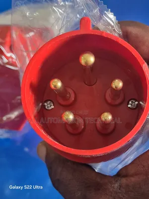 5 Pin Industrial Plug-Socket 3 Phase, 415v/32a