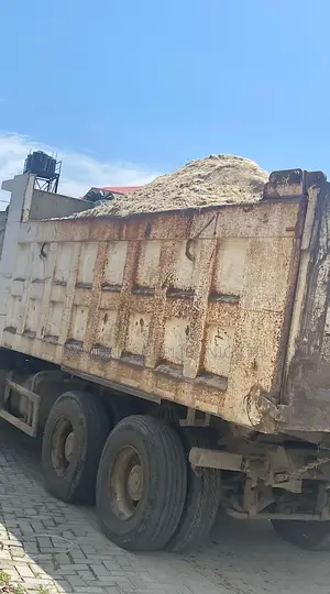 30 Tons / China Truck Load of Sharp Sand