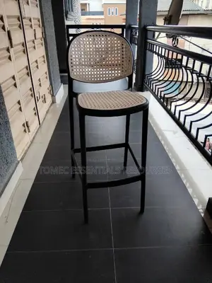 Imported Bar Stool for Restaurants, Bar and Kitchen
