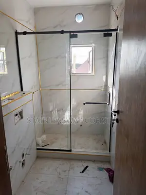Shower Glass Cubicle Arochukwu