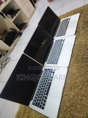 Laptop Apple MacBook Pro 2015 8GB Intel Core I5 SSD 128GB