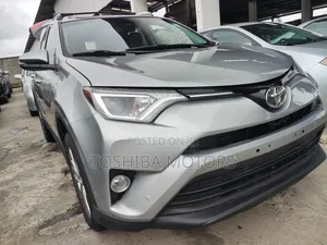 Toyota RAV4 2017 Silver