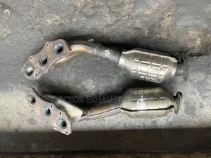 Engine, Catalyst Converter Lexus Is25 2016