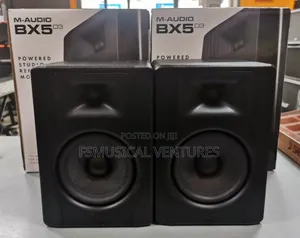M-Audio BX5 D3 Powered Studio Reference Monitor