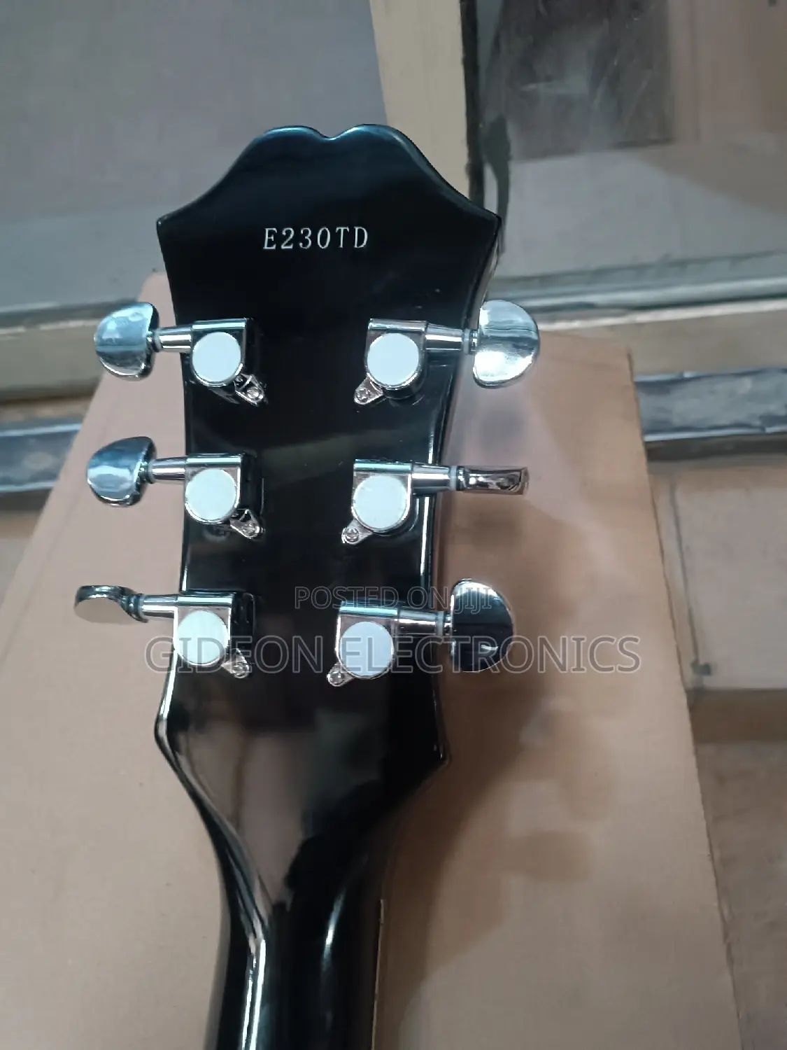 Epiphone Professional Jazz Guitar