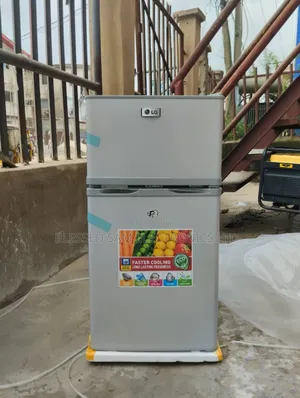 Original >Lg Double Door 110l Fridge Fast Ice Maker > 2 Yrs