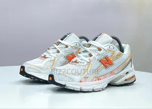 Original NEW BALANCE 740 Sneakers Available in Store
