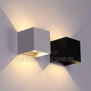 Indoor / Outdoor Garden Yard Decor Porch Light