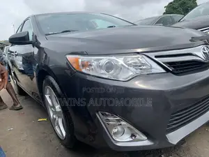 Toyota Camry 2012 Gray
