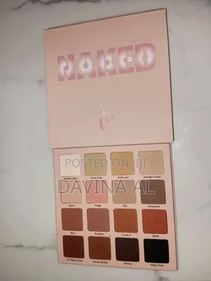 Vee Beauty Naked Eyeshadow