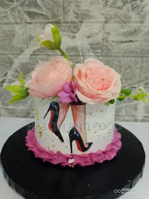 6" 2 Falvor Beautiful Lady Cake