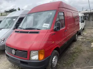 Mercedes-Benz Sprinter 2012 Red