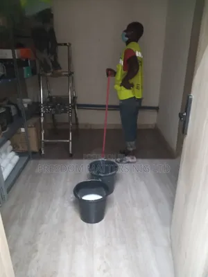 Home and Office Cleaning Xx
