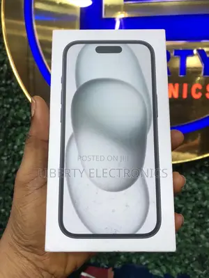 New Apple iPhone 15 128 GB Green