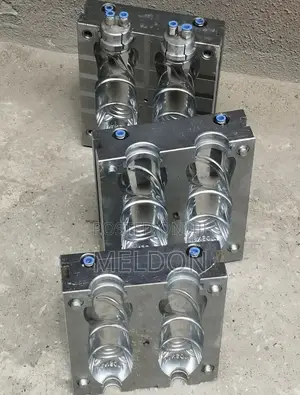 Bottle Blowing Mold