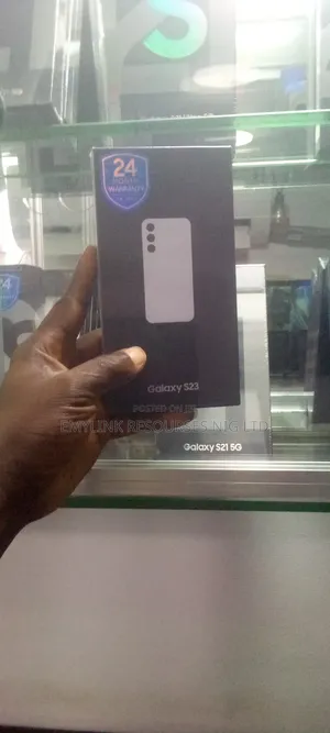 New Samsung Galaxy S23 256 GB White