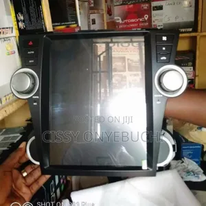 Toyota Highlander 2008-2013 Tesla Android Player + Camera