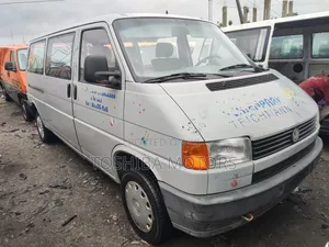 Volkswagen Transporter 2002 Grey