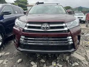 Toyota Highlander 2015 Burgundy
