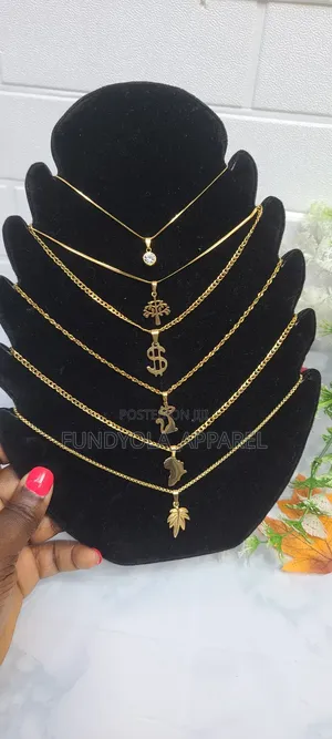 Gold Pure Stainless Steel Chain And Pendant Set