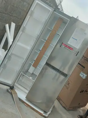 Admirable LG Side by Side Refrigerator 688L REF257JLYL-B