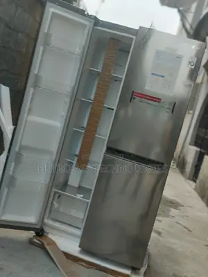 688L LG Side by Side Refrigerator REF257JLYL-B (Unique)