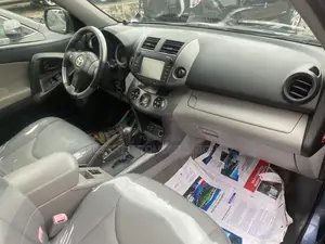 Toyota RAV4 2.5 4x4 2010 Blue