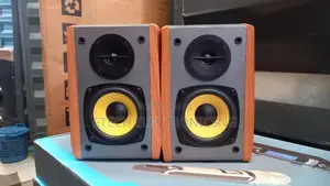 Edifer Britz Studio Monitor Br1000a 2 Very Clean