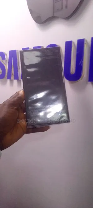 New Apple iPhone 12 Pro Max 256 GB Gold