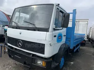 Mercedes Benz 814 Pick Up