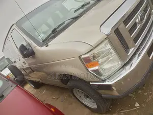 Ford E350 2012 Grey