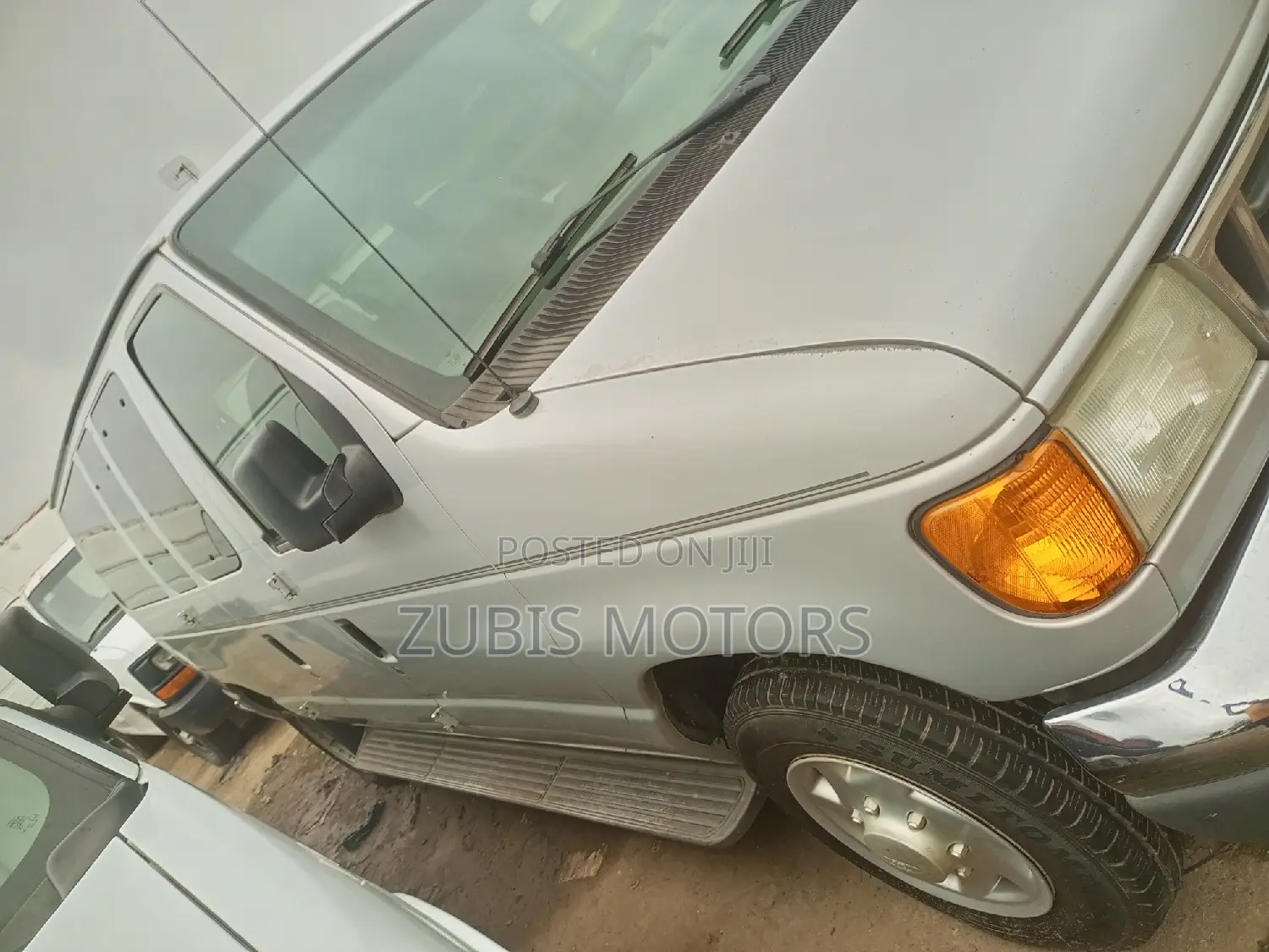 Ford E350 2006 Silver