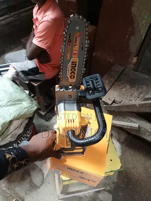 Ingco Cordless Chainsaw Heavy Duty 8 Inches