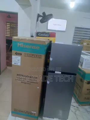 Efficient Hisense 154L Double Door Refrigerator REF200DR